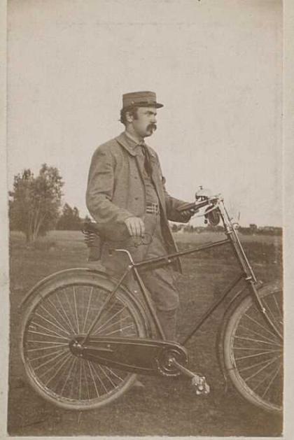 cyklista z Kalisza 1914rok.jpg